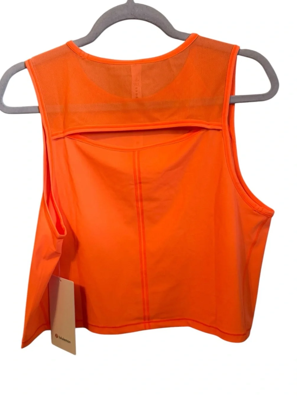 Lululemon Sculpture Cropped Tank in highlight orange NWT 10